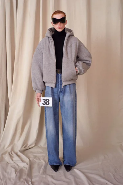 Look 38